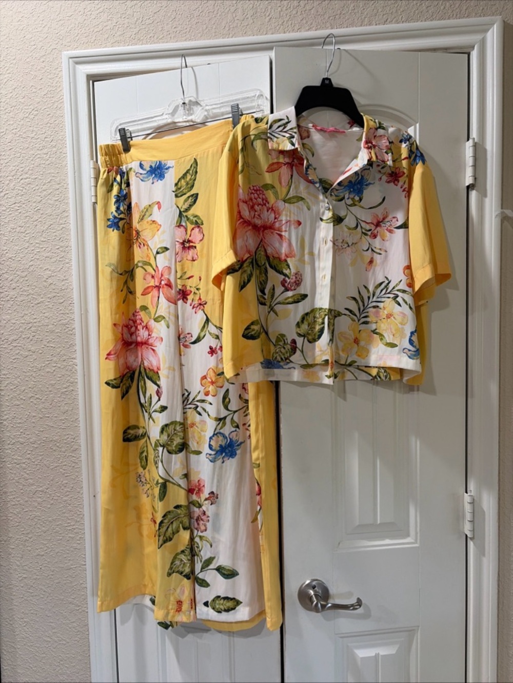 Rose & Olive Yellow Floral Short Sleeve Pajama Set